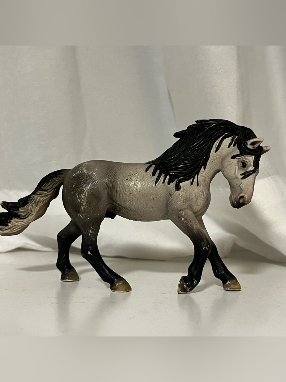 Retired Schleich Andalusian Stallion Horse model – ©2005